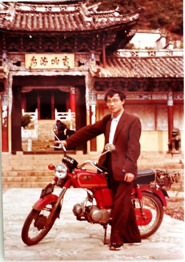 大圣配资 【记忆】一个记者的长漂①：丽江的旧日时光‖奉友湘